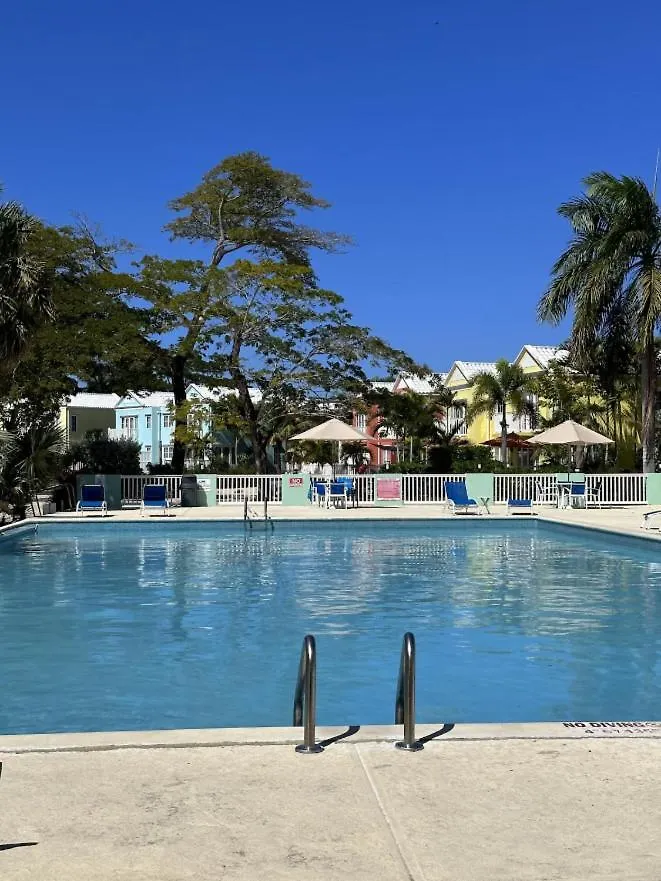 Negril Garden Retreat - 2Br Villa Near The Shore location